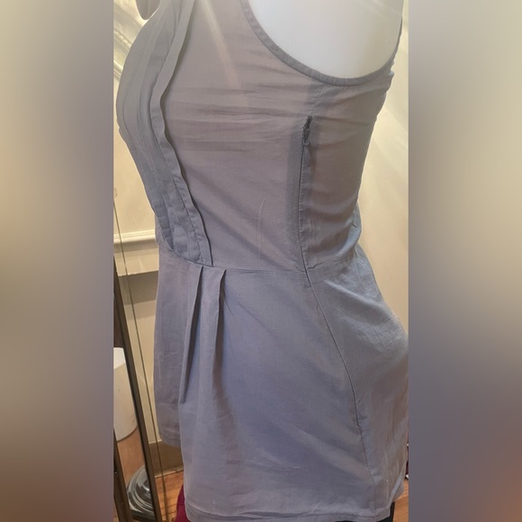 Plains & Prints Ladies Multi-Pleated Top - Picture 2 of 6